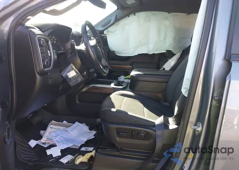 2021 Chevrolet Silverado 1500 4Wd Standard Bed Lt Trail Boss z USA, uszkodzony, nr VIN 1GCPYFED9MZ388174